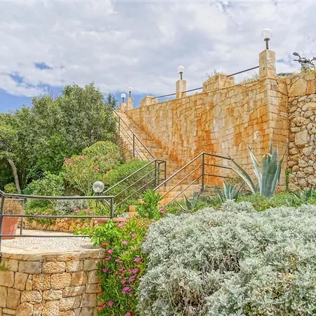 Mona With Sea Platform Daire