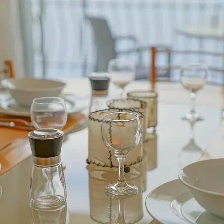 Mona With Sea Platform Daire