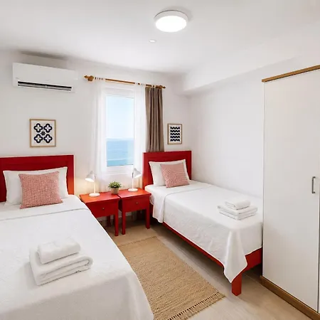 Apartamento Mona With Sea Platform *